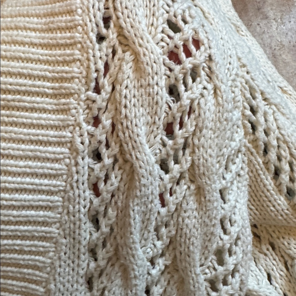 Vintage Old Navy Cream V-Neck Cable knit Sweater Large cotton vintage - Picture 3 of 5